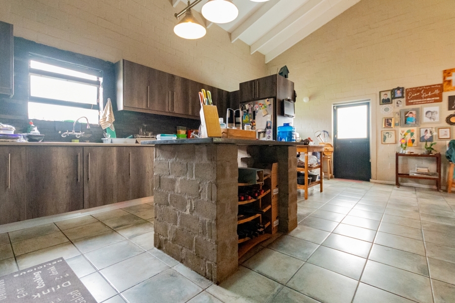 4 Bedroom Property for Sale in Velddrif Western Cape
